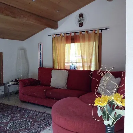 Apartmán Red House Isolaccia